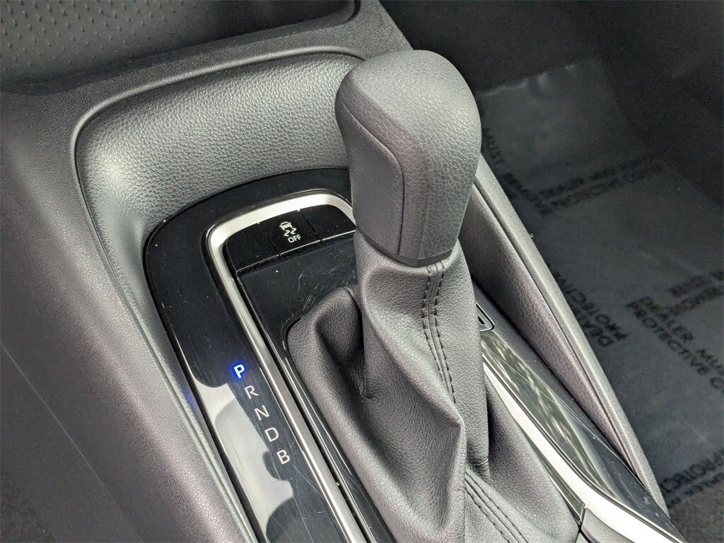 Thumbnail: 2025 Toyota Corolla - 17