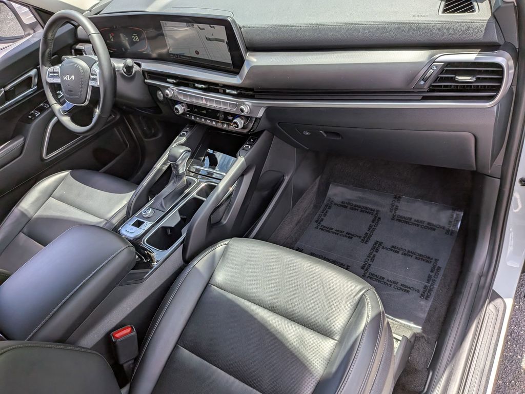 Thumbnail: 2025 Kia Telluride - 31
