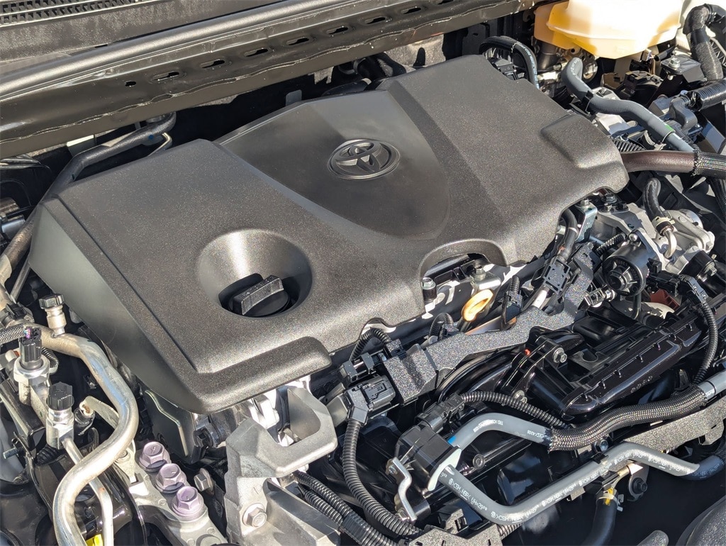 Thumbnail: 2025 Toyota Camry - 31