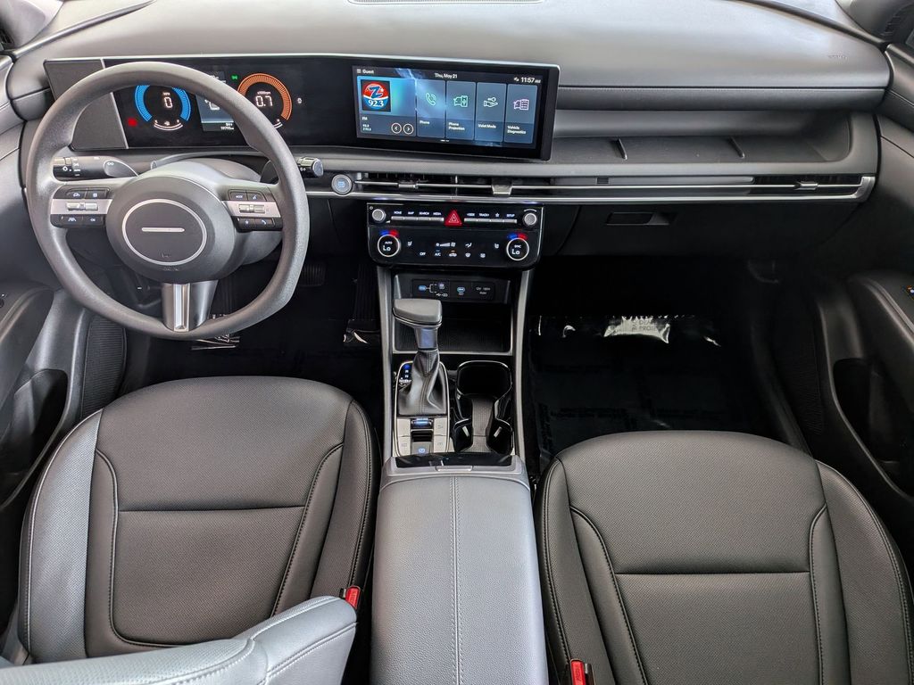 Thumbnail: 2025 Hyundai Santa Cruz - 28