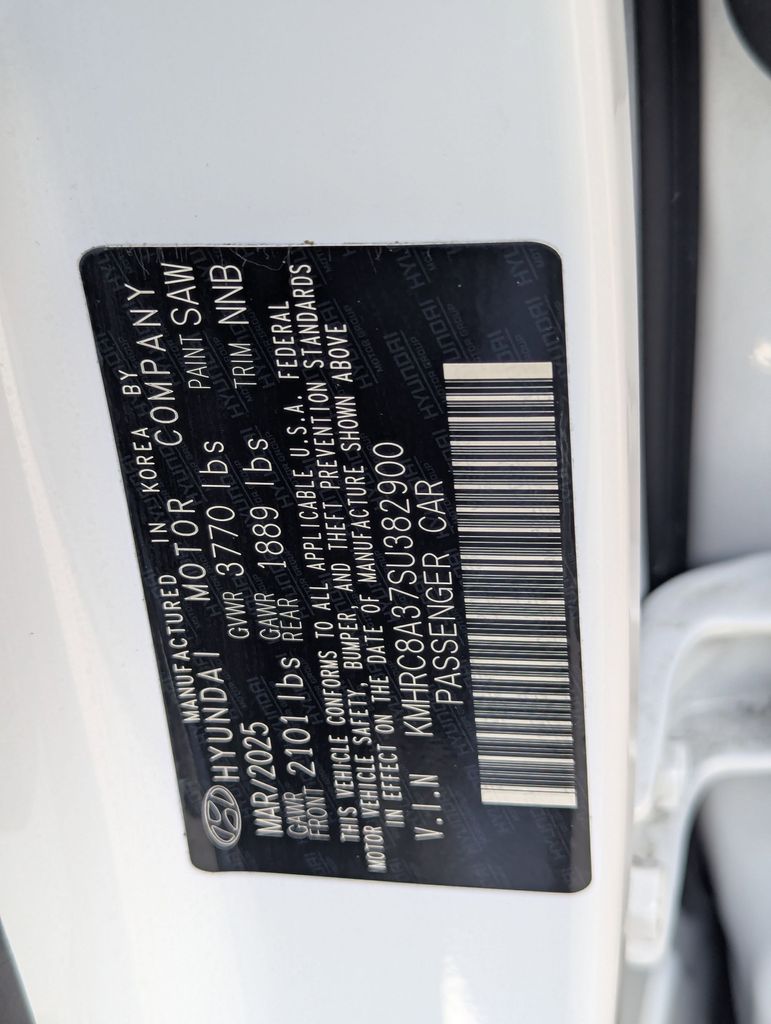 Thumbnail: 2025 Hyundai Venue - 32