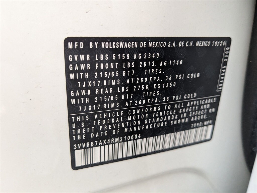 Thumbnail: 2024 Volkswagen Tiguan - 35