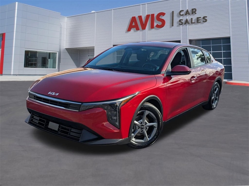 2025 Kia K4 LXS