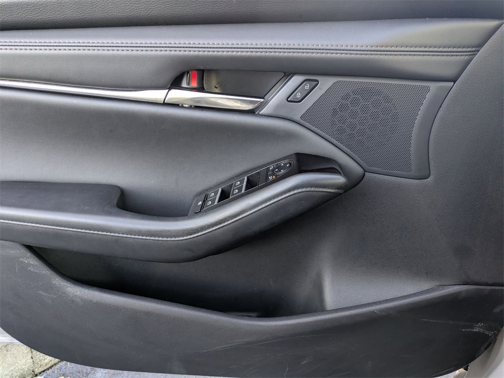 Thumbnail: 2025 Mazda Mazda3 - 15