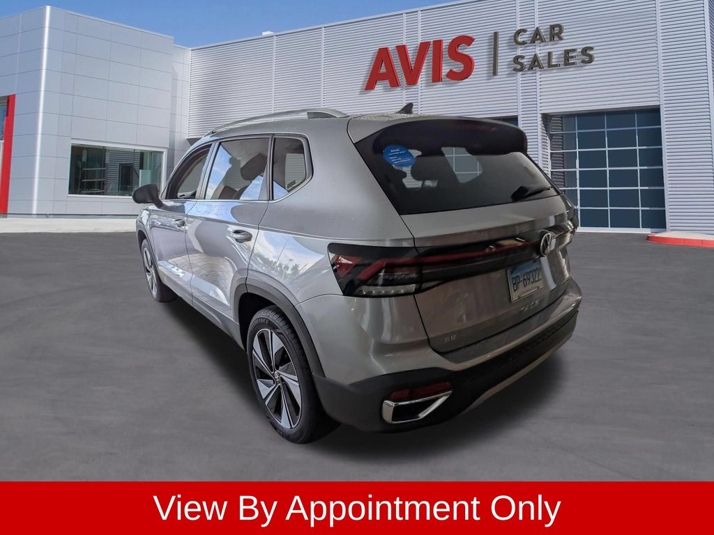 Thumbnail: 2025 Volkswagen Taos - 10