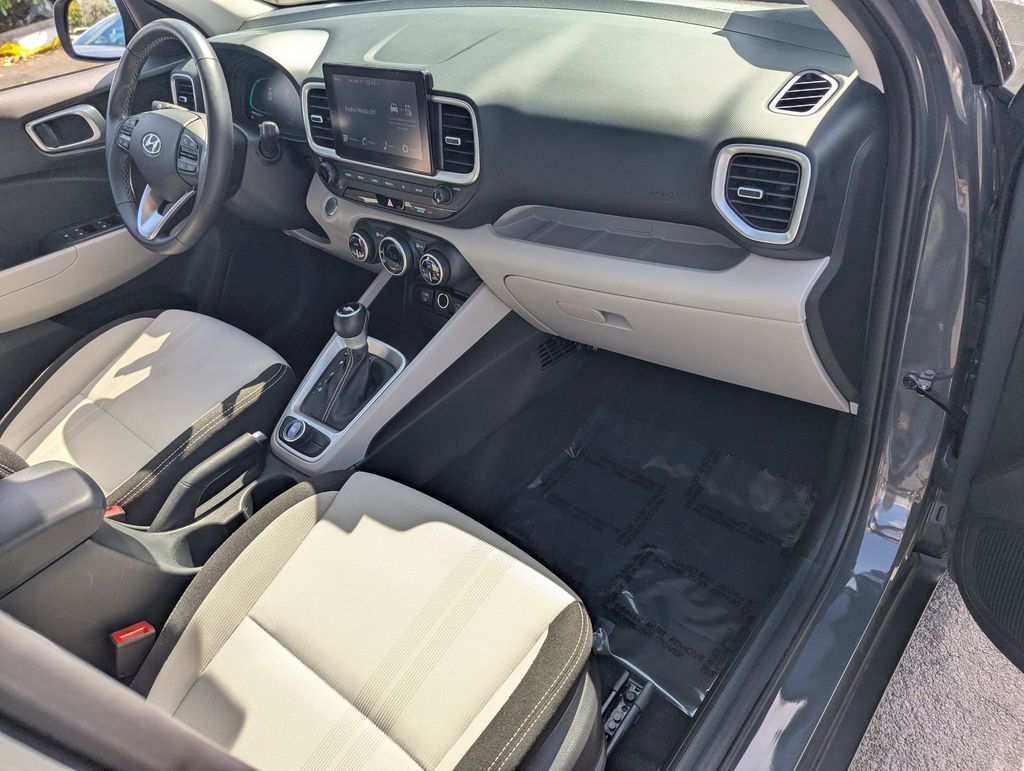 Thumbnail: 2025 Hyundai Venue - 29