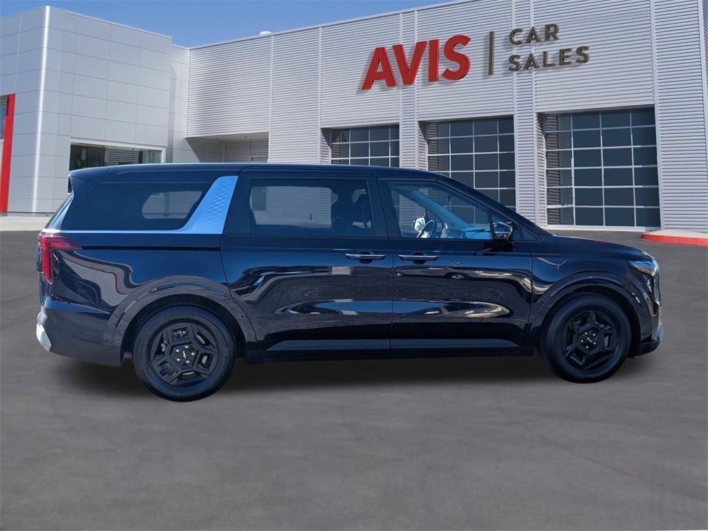 Thumbnail: 2025 Kia Carnival - 5