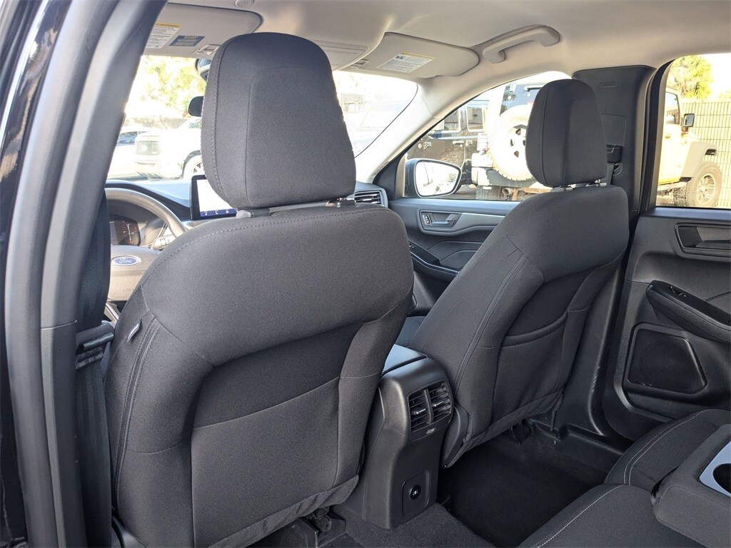 Thumbnail: 2025 Ford Escape - 22