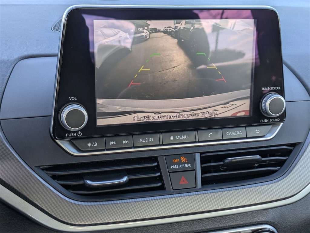 Thumbnail: 2025 Nissan Altima - 17