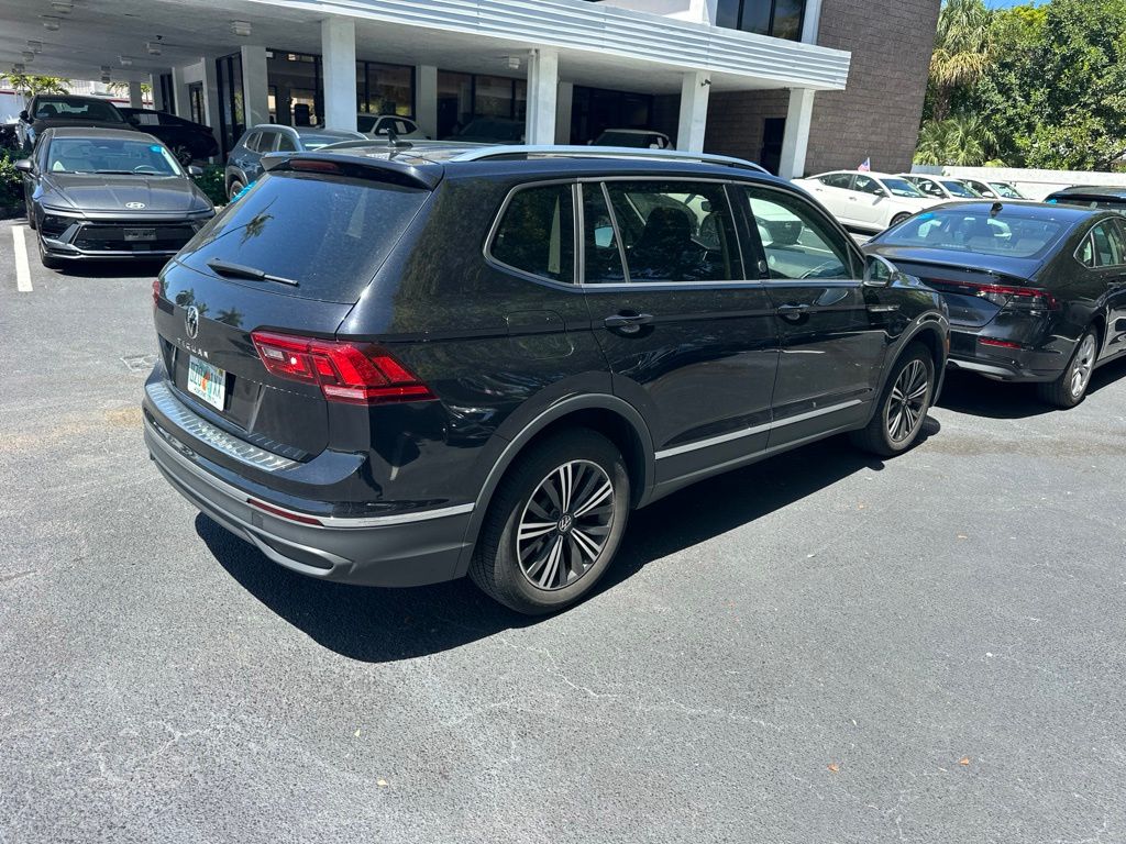 Thumbnail: 2024 Volkswagen Tiguan - 7