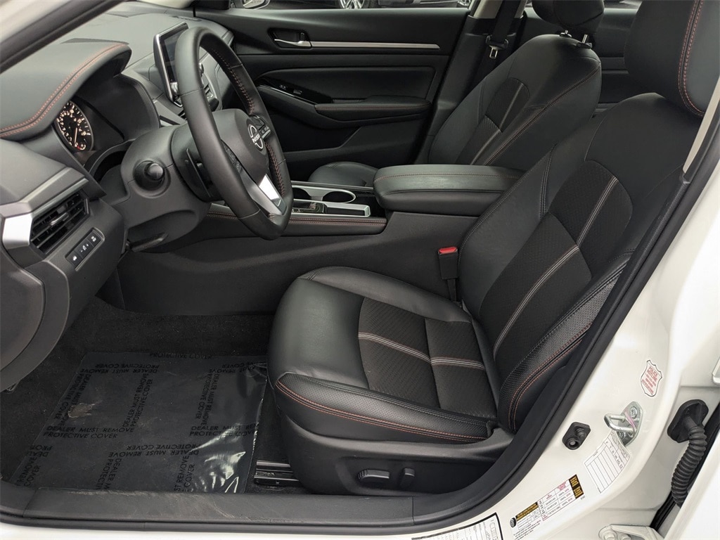 Thumbnail: 2025 Nissan Altima - 20