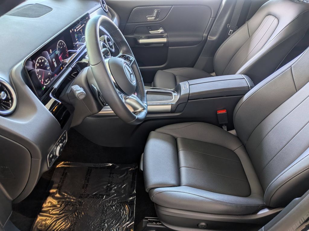 2025 Mercedes-Benz GLA GLA250 - Photo 20
