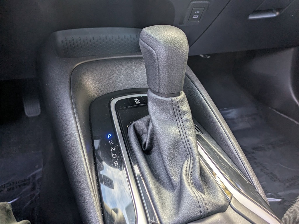 Thumbnail: 2025 Toyota Corolla - 16