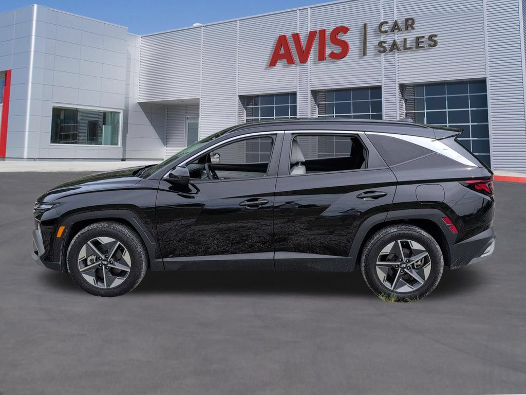 Thumbnail: 2025 Hyundai Tucson - 10