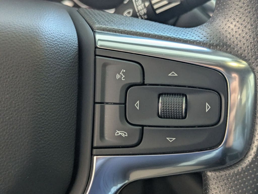 Thumbnail: 2025 Chevrolet Blazer - 15