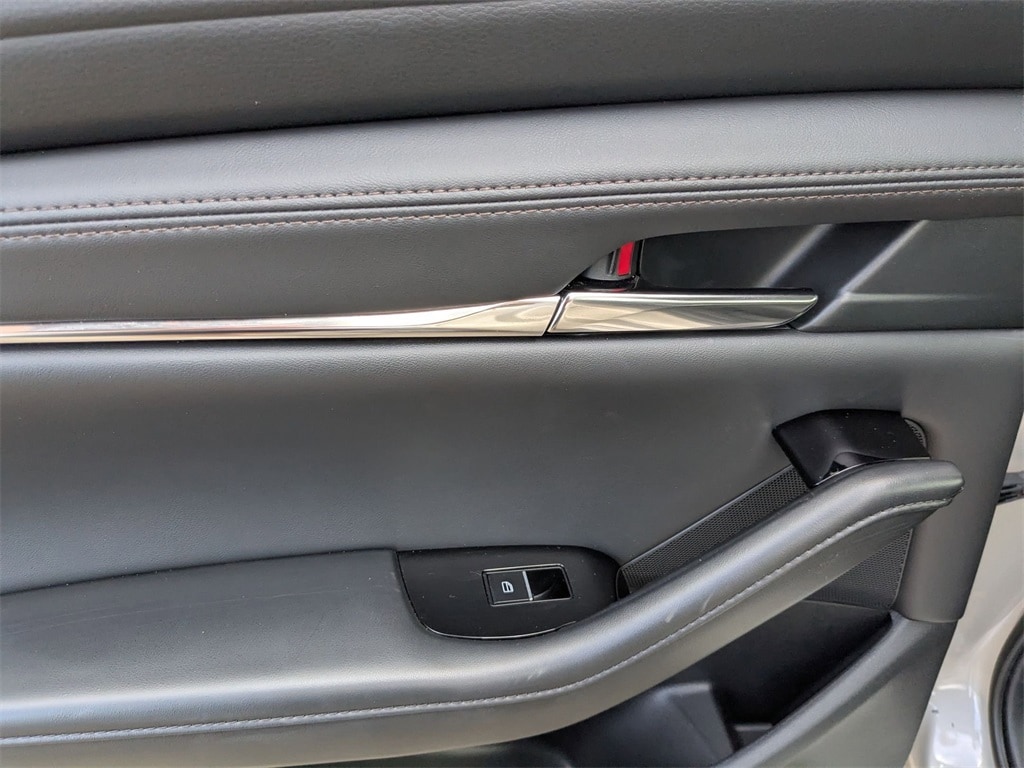 Thumbnail: 2025 Mazda Mazda3 - 24