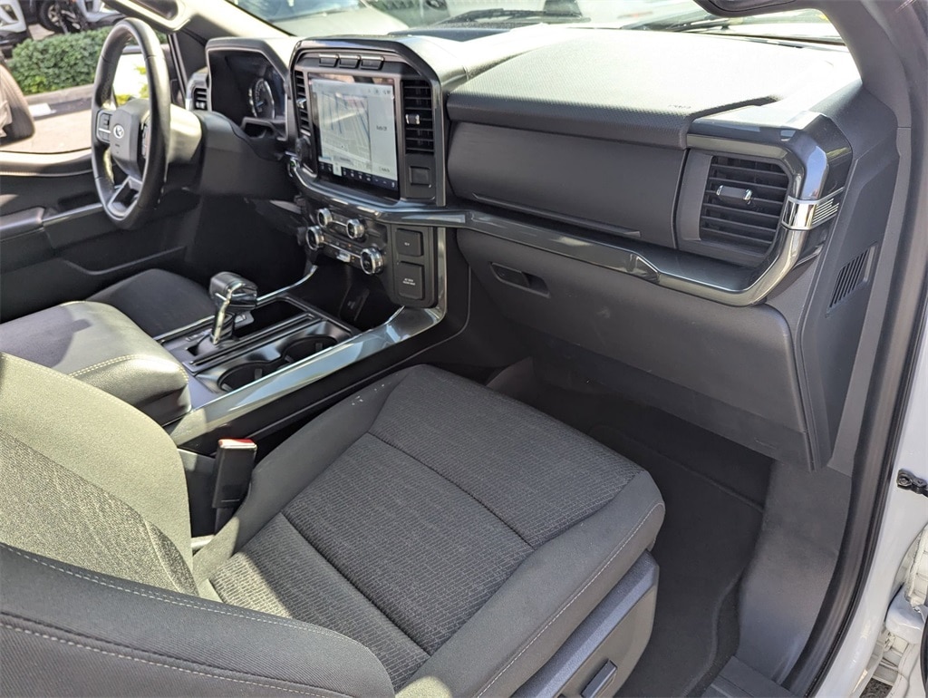 Thumbnail: 2023 Ford F-150 - 32