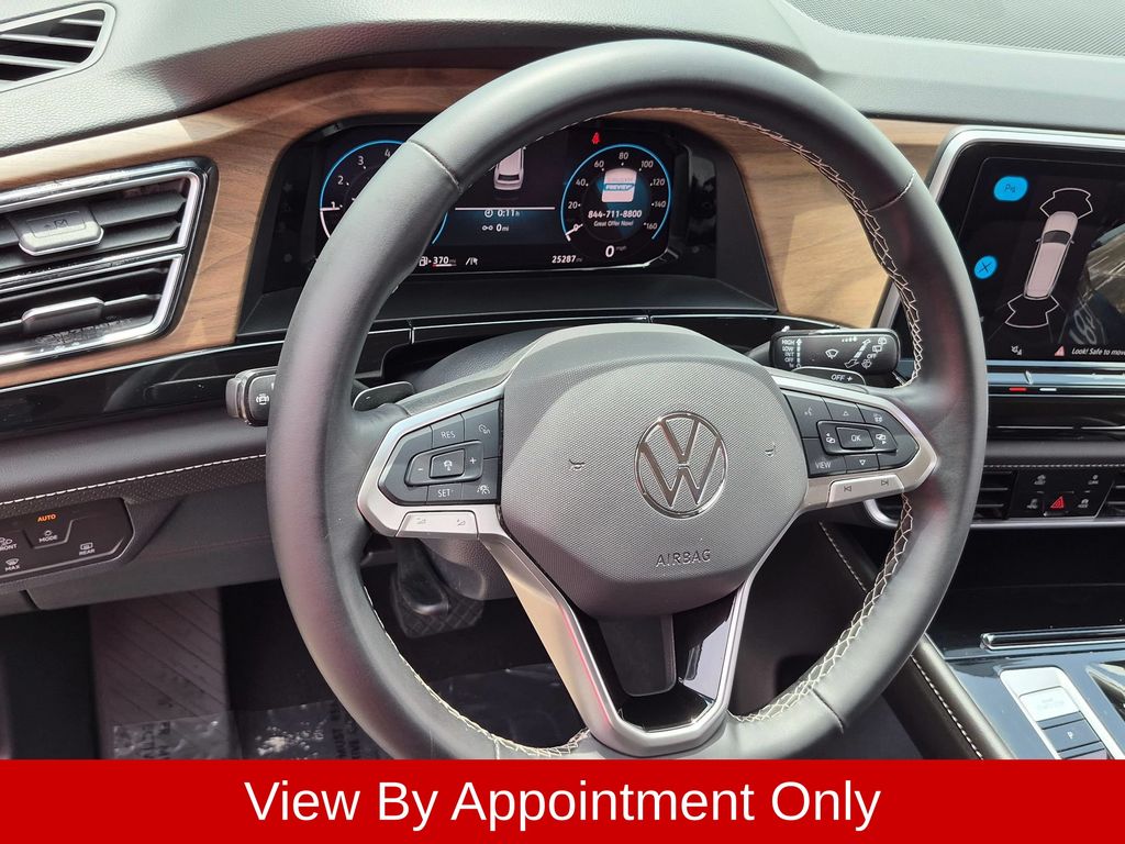 Thumbnail: 2025 Volkswagen Atlas - 21