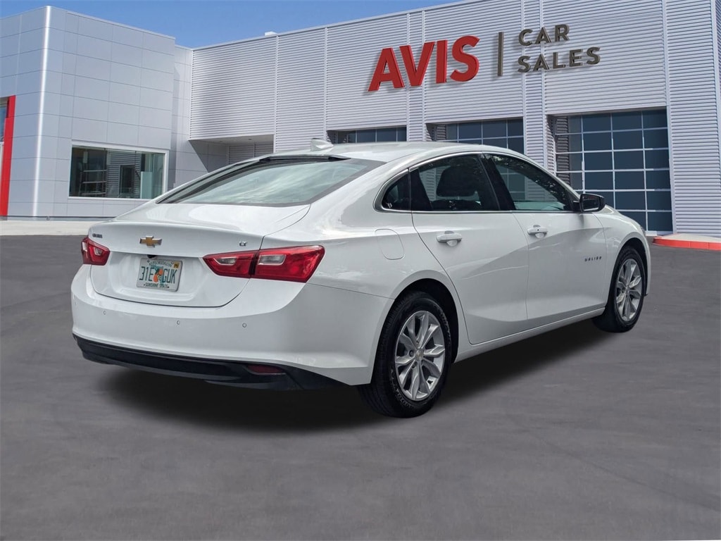 Thumbnail: 2024 Chevrolet Malibu - 6