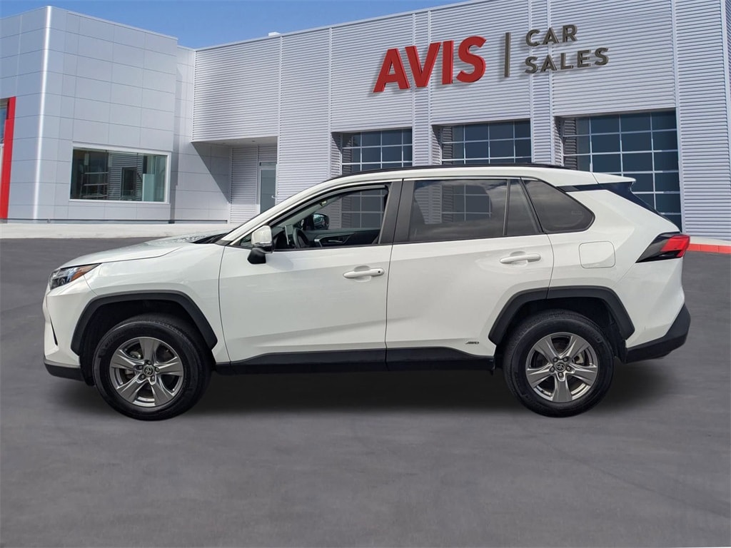 Thumbnail: 2024 Toyota RAV4 - 11