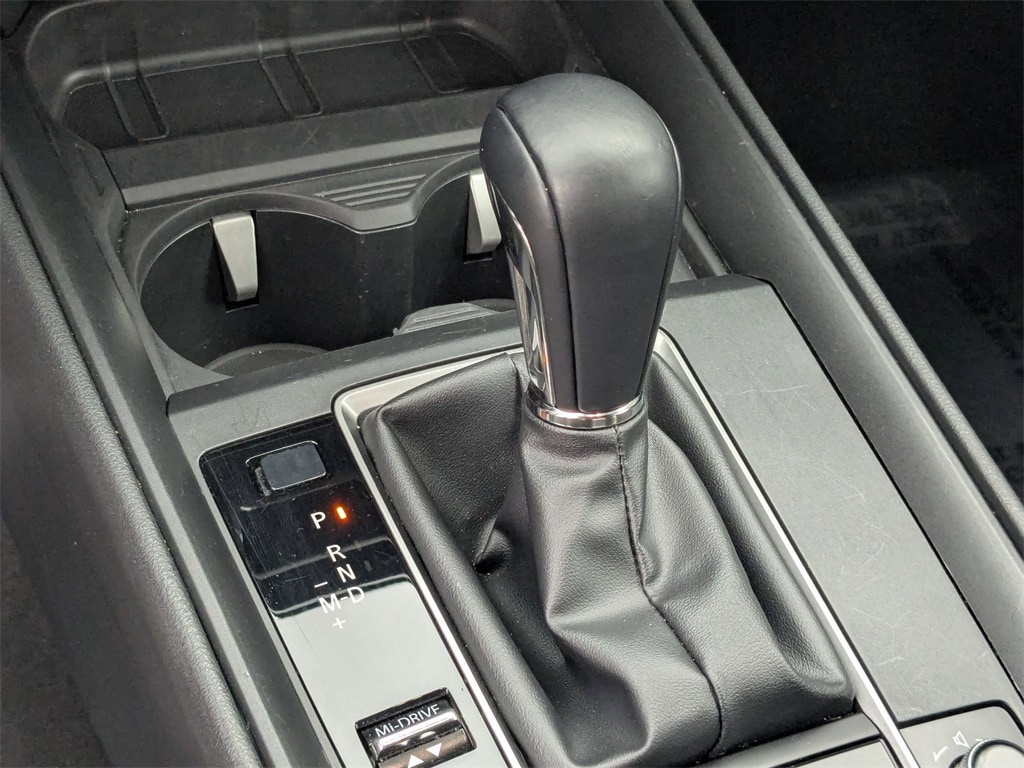 Thumbnail: 2025 Mazda CX-50 - 17