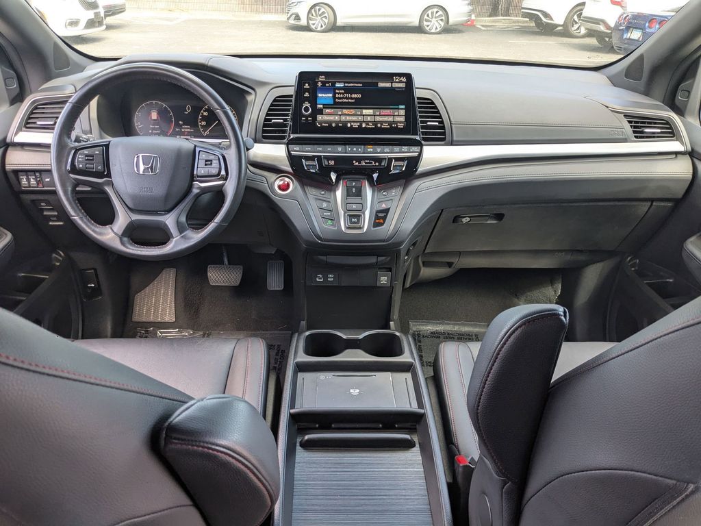 Thumbnail: 2025 Honda Odyssey - 28