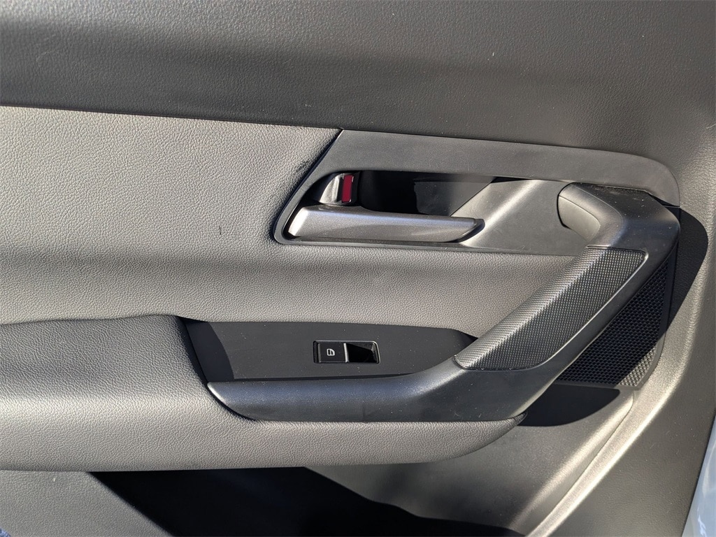 Thumbnail: 2025 Mazda CX-50 - 23