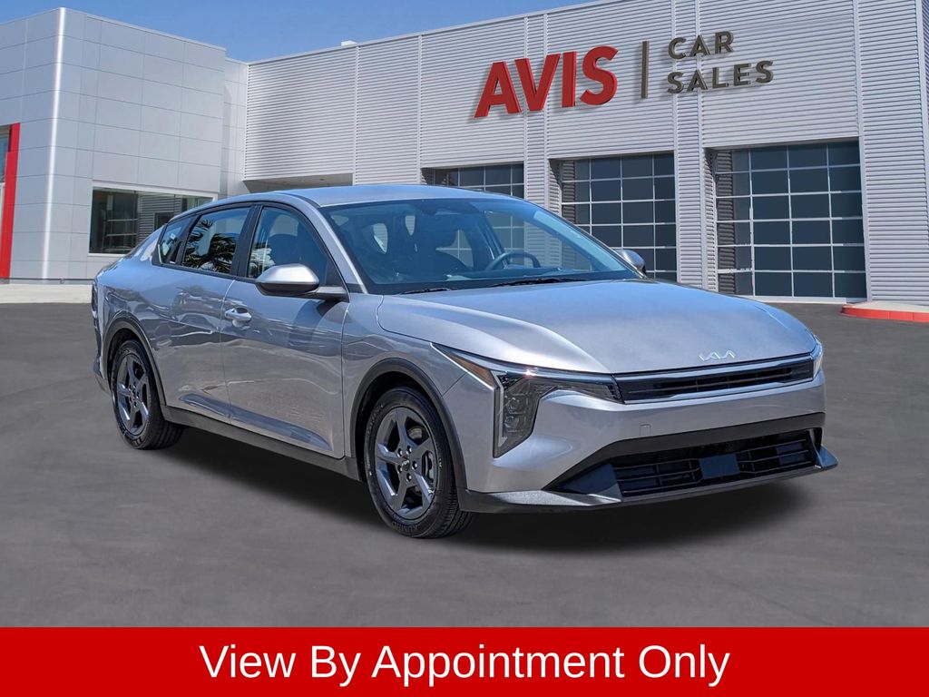 Thumbnail: 2025 Kia K4 - 3