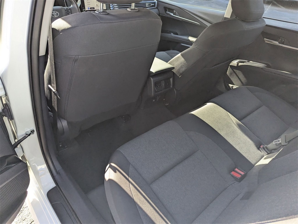 Thumbnail: 2025 Toyota Camry - 24