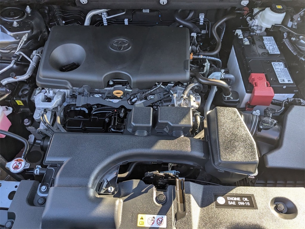 Thumbnail: 2025 Toyota RAV4 - 31