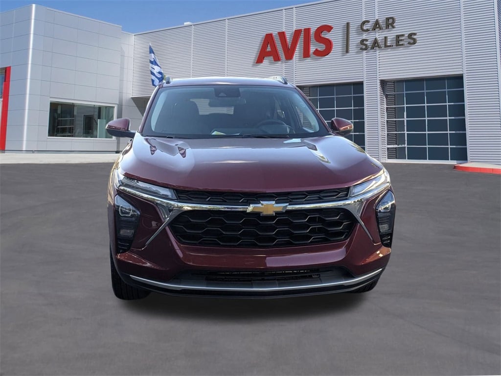 Thumbnail: 2025 Chevrolet Trax - 2