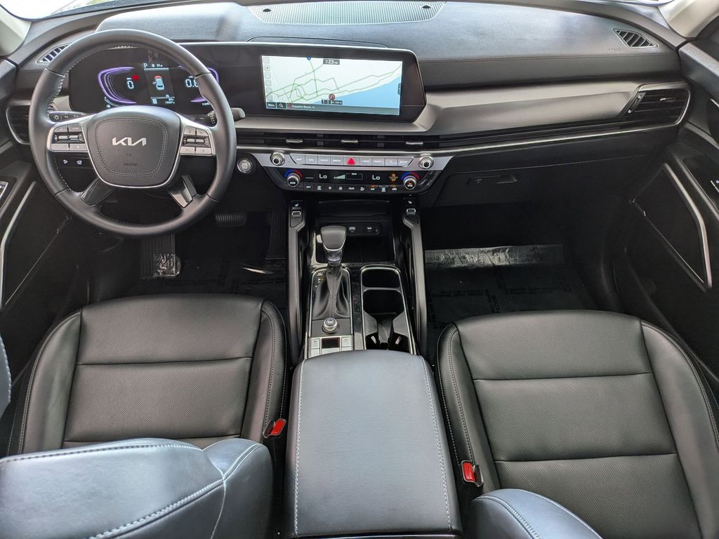 Thumbnail: 2025 Kia Telluride - 31