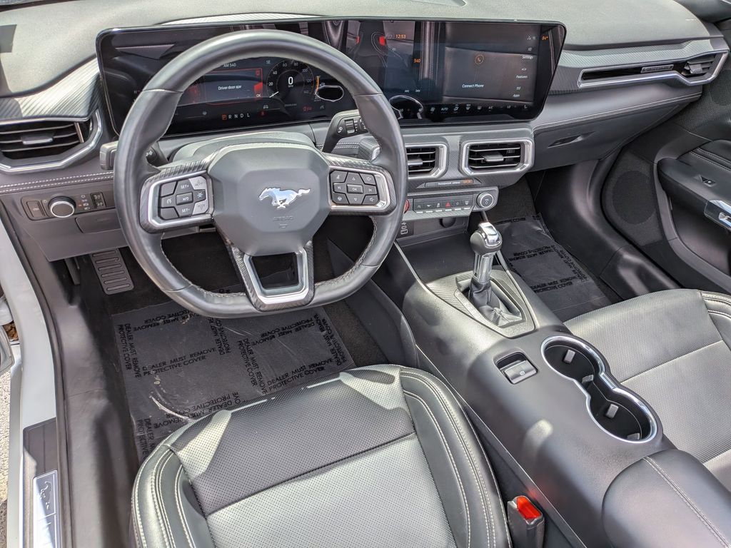 Thumbnail: 2025 Ford Mustang - 13