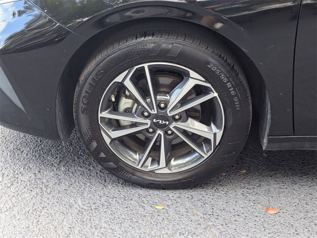 2024 Kia Forte LXS 30