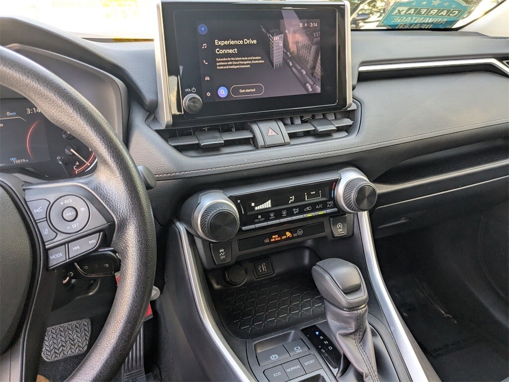 Thumbnail: 2025 Toyota RAV4 - 19