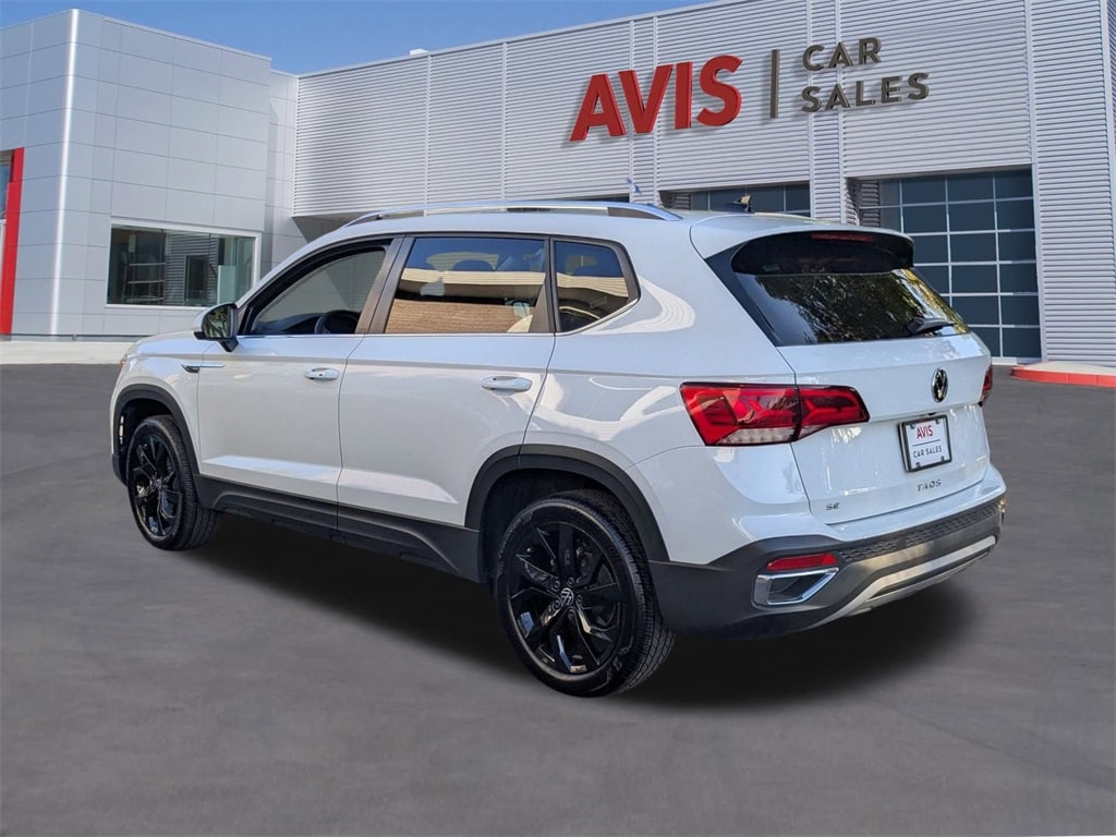 Thumbnail: 2024 Volkswagen Taos - 10