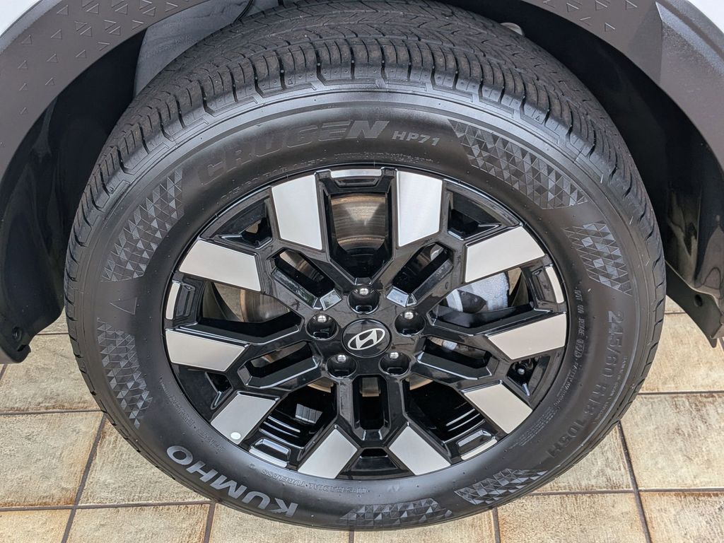 Thumbnail: 2025 Hyundai Santa Cruz - 33