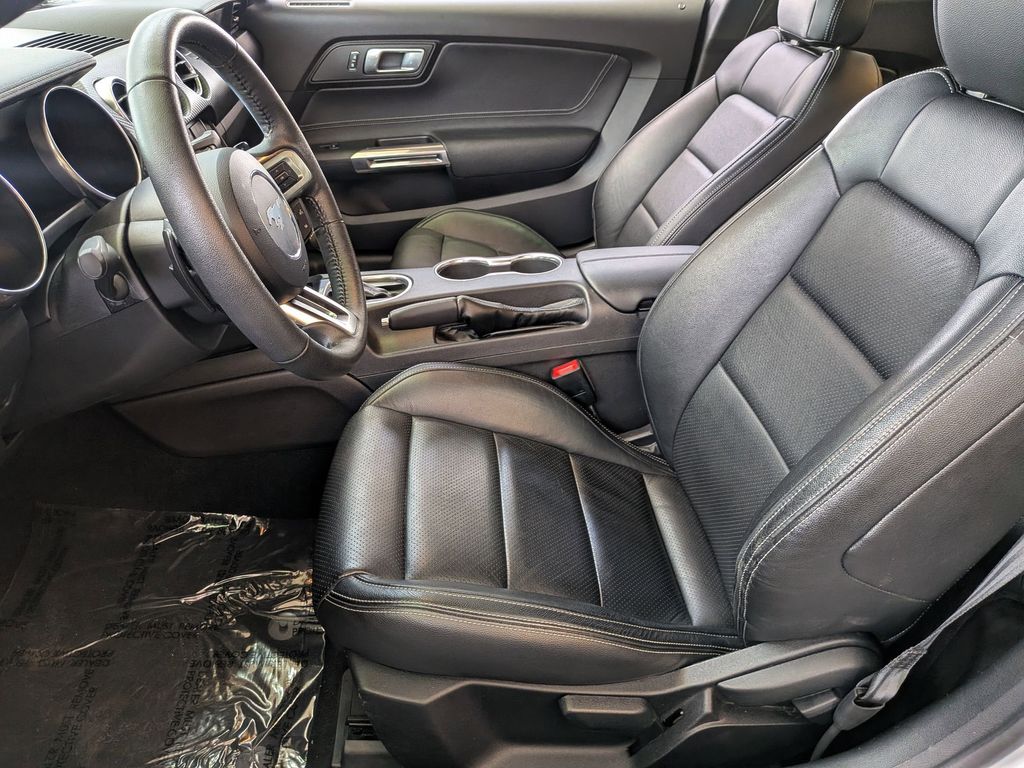 Thumbnail: 2019 Ford Mustang - 20