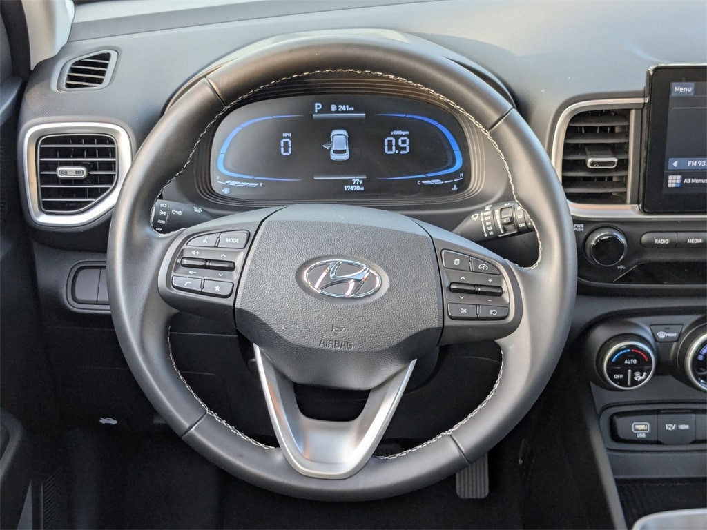 Thumbnail: 2025 Hyundai Venue - 25