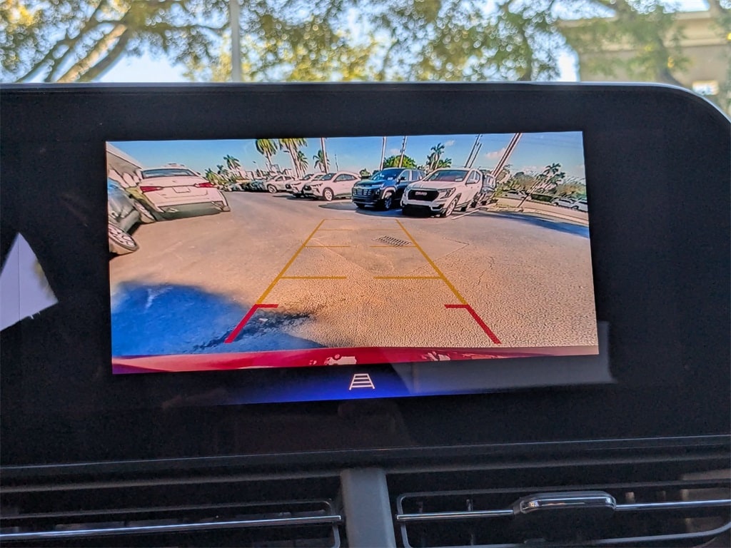 Thumbnail: 2025 Chevrolet Trax - 18