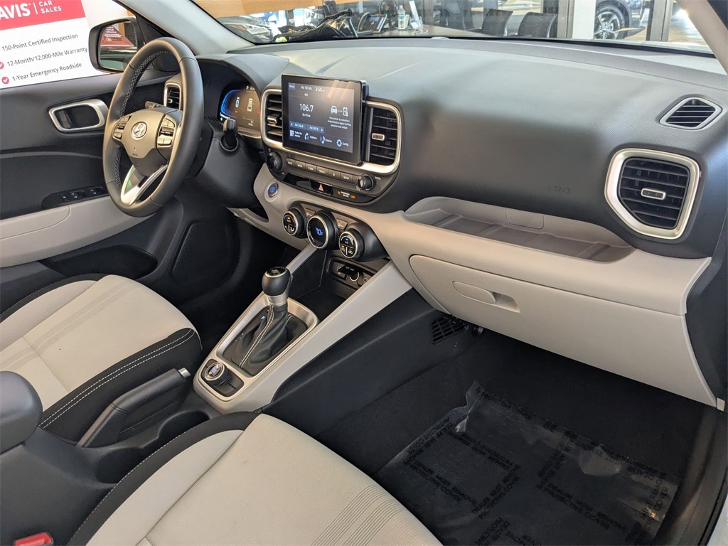 Thumbnail: 2025 Hyundai Venue - 31