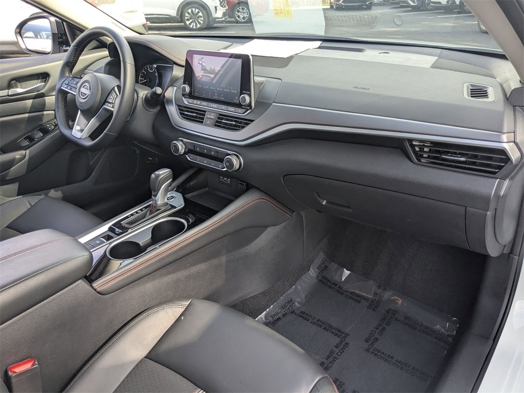 Thumbnail: 2025 Nissan Altima - 30