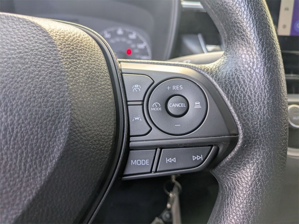 Thumbnail: 2025 Toyota Corolla - 15