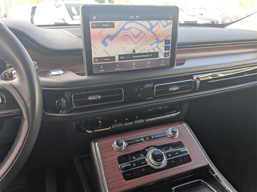 Thumbnail: 2023 Lincoln Aviator - 20