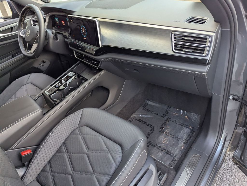 Thumbnail: 2025 Volkswagen Atlas - 27