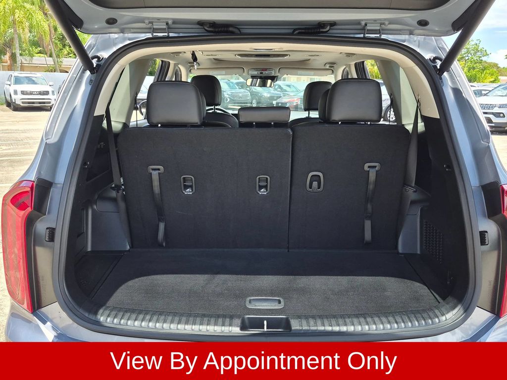 2025 Kia Telluride S - Photo 28
