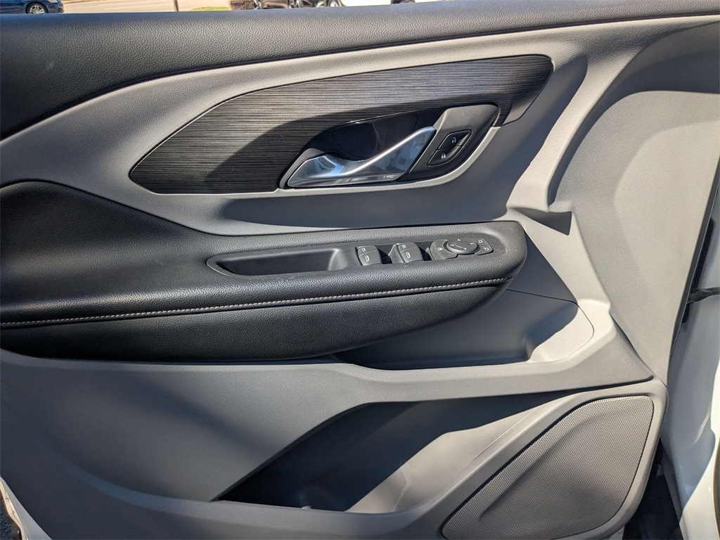 Thumbnail: 2024 GMC Terrain - 14