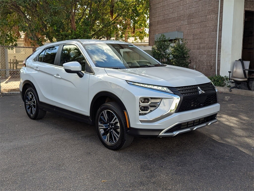 Thumbnail: 2025 Mitsubishi Eclipse Cross - 3