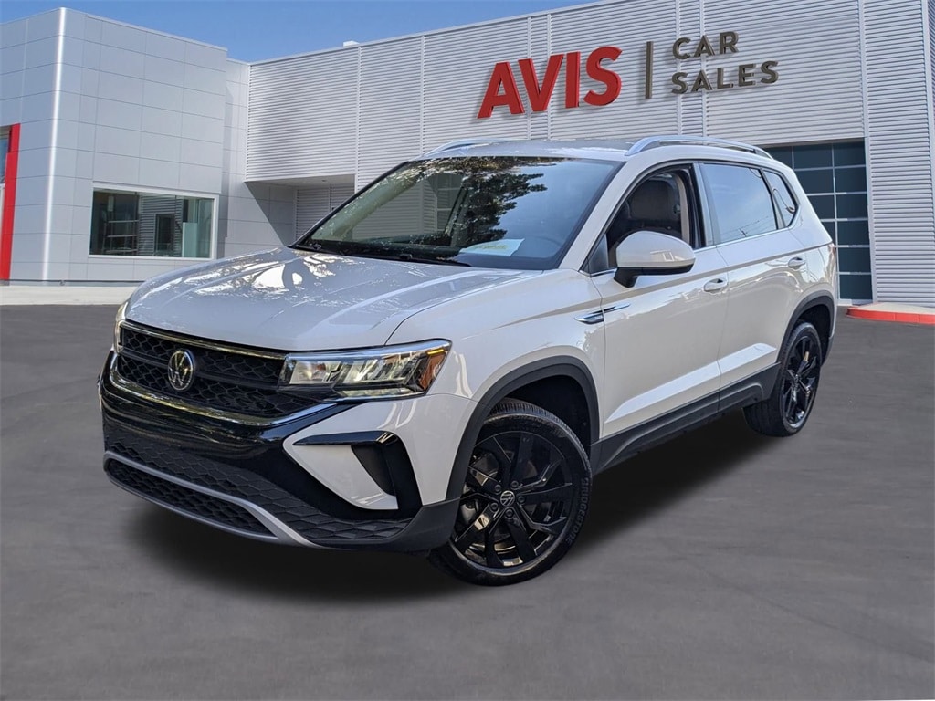 Thumbnail: 2024 Volkswagen Taos - 1