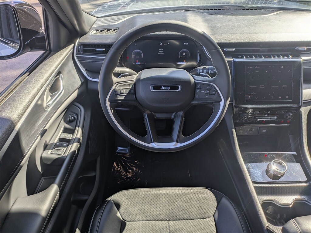 Thumbnail: 2024 Jeep Grand Cherokee L - 23